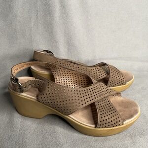 Dansko Jacinda Tan Sandals 10,5 Perforated Nubuck Slingback Criss Cross Strap 41